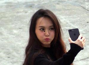 偷拍自拍亚洲色图,隐私边界与网络伦理的碰撞